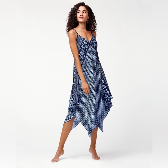Tommy Bahama Dresses & Skirts - Tommy Bahama Navy and White Rayon Dress S/M P/M